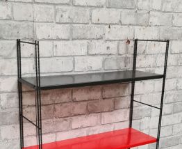 etagere style string  1960 a 70   ,    metal  peint  montant