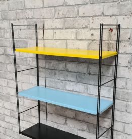 etagere style string  1960 a 70   ,    metal  peint  montant