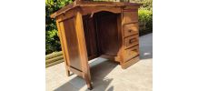 Bureau vintage en bon état en bois. 