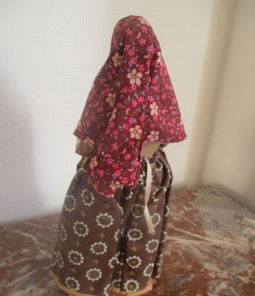 Santon vieille femme Carbonel