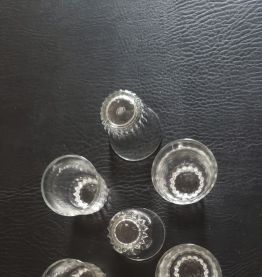 8 verres à liqueur - shot vintage