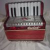 Ancien accordéon pour enfant