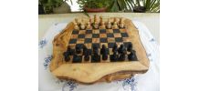 Echiquier rustique  en bois d'olive bords naturel rugueux 