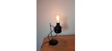 Lampe à poser DIY type industriel ampoule Edison