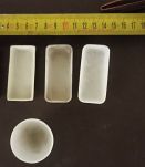 Lot d'anciens têts (coupelles)de laboratoire de chimie