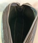 Petite sacoche de main pour homme en cuir