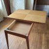 table porte feuille