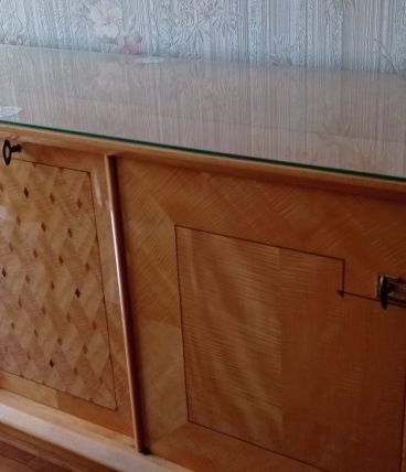 Enfilade/buffet et table en bois de citronnier vernis 