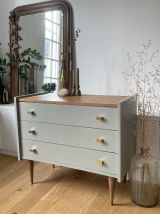Commode vintage