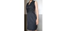 Robe en laine sans manches noire