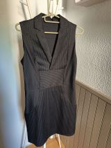 Robe en laine sans manches noire