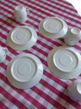 SERVICE A CAFE (4 tasses et 4 sous-tasses)