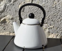 Bouilloire émaillée blanche Le Creuset