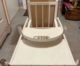 Chaise haute Ancienne bébé Blanche en bois Vintage
