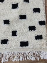 Tapis Marocain Authentique 255x138 cm.