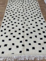 Tapis Marocain Authentique 255x138 cm.