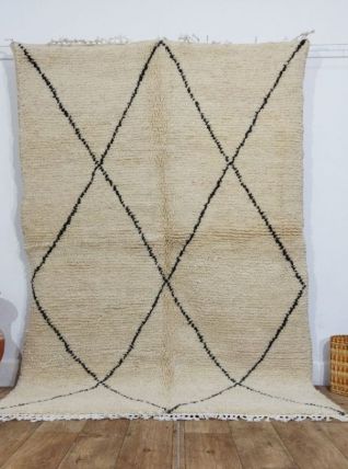Tapis Marocain Authentique 214x146 cm.