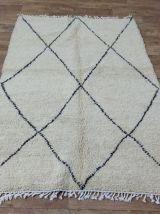Tapis Marocain Authentique 214x146 cm.