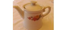 Théière vintage  marque l'hirondelle porcelaine France 