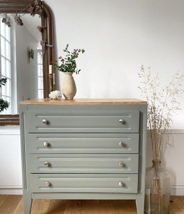 Commode vintage