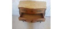 Commode et chevets style Louis XV en bois de rose