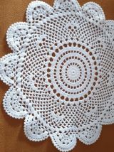 Napperon  rond crochet lot 3