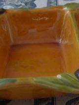 PLAT LONG EN PORCELAINE
