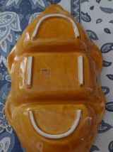 PLAT LONG EN PORCELAINE