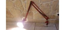Lampe rouge d'atelier amovible