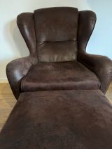 Fauteuil vintage avec repose-pieds