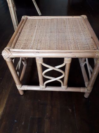 Table appoint