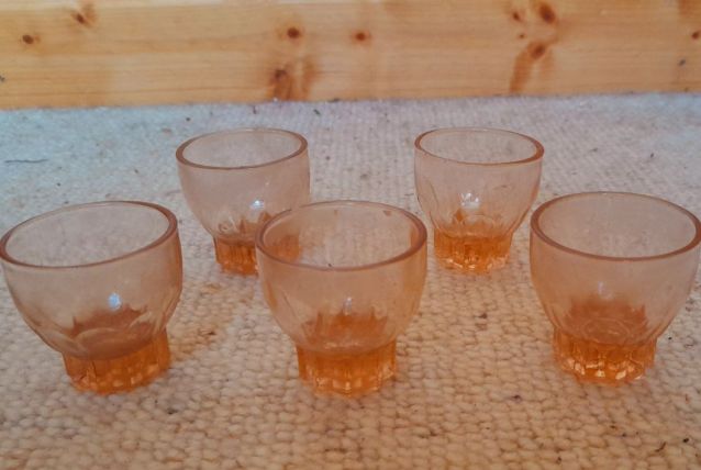 5 verres à liqueur Art Déco 