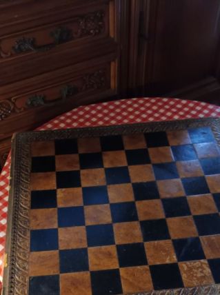 Vieux jeux d'échecs 