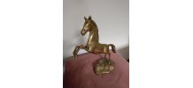 Cheval en laiton 