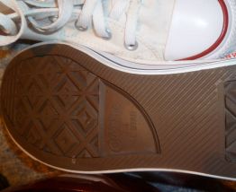 baskets converse all star ( taille 10 )