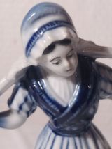 statuette Delft 1939 porteurse d'eau
