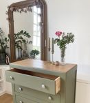 Commode vintage