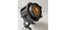 ANCIEN PROJECTEUR CINEMA  « A.E. CREMER » 
