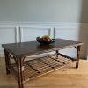 Table basse de salon en bambou brun vintage