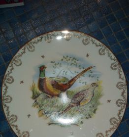 plat de service en porcelaine de Limoges