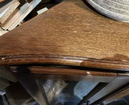 Vitrine angle