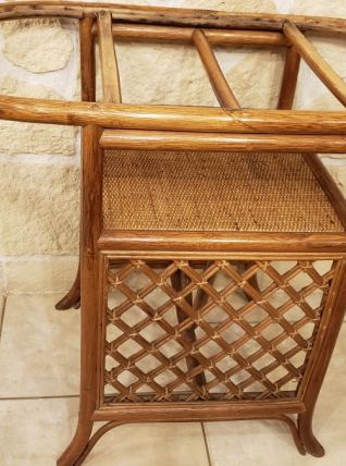 Table basse en bambou années 70 manque dessus