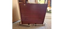 Commode vintage en tres bon etat 