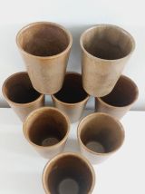 Lot de 8 gobelets en grès 