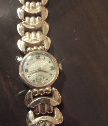 montre en or des années 1910