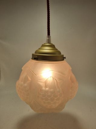 Suspension rose