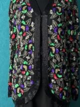 Jolie veste brodée 