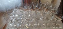 Lot de 12 Verres à eau et 11 Verres à vin