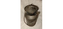 Pot a lait ancien 