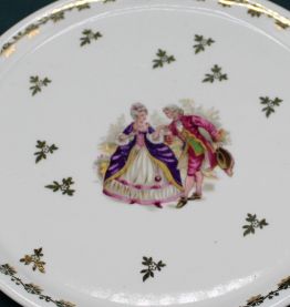Plat à Gâteau en Porcelaine de France style Fragonard XVIIIè